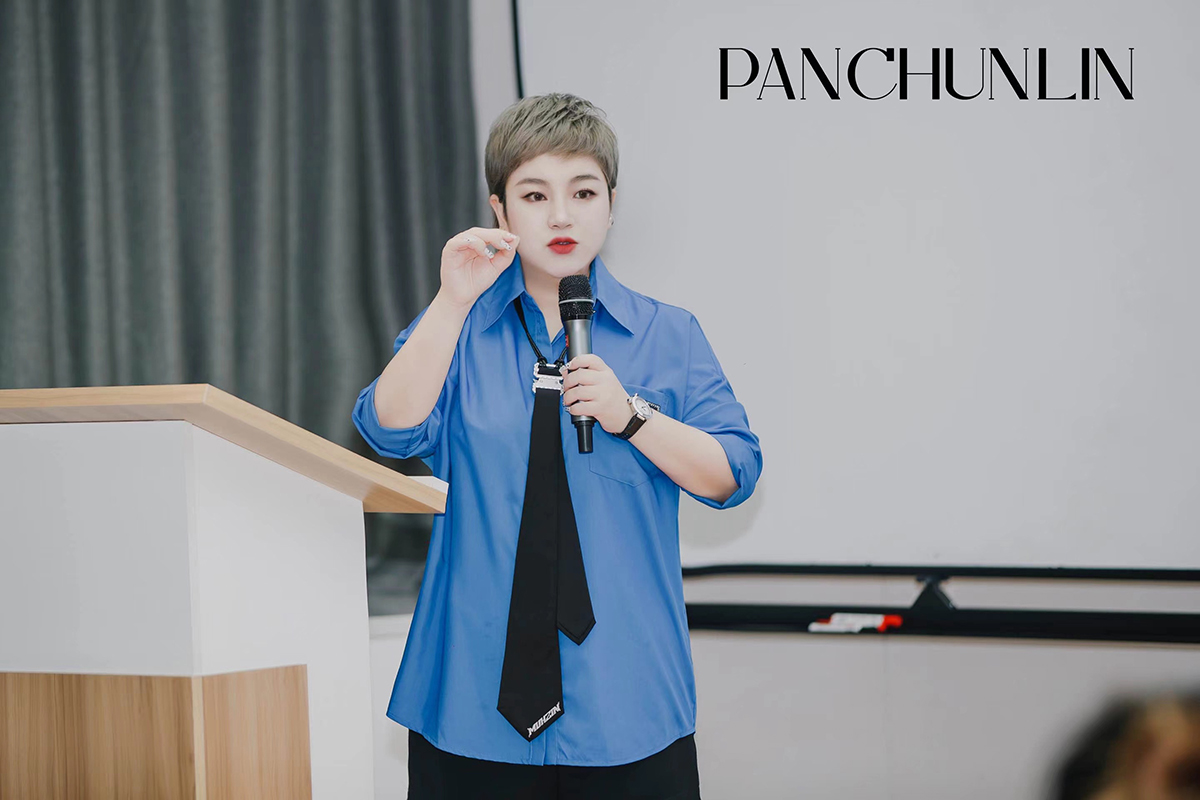 PCL纹绣机器线条眉主讲老师刘蓓女士