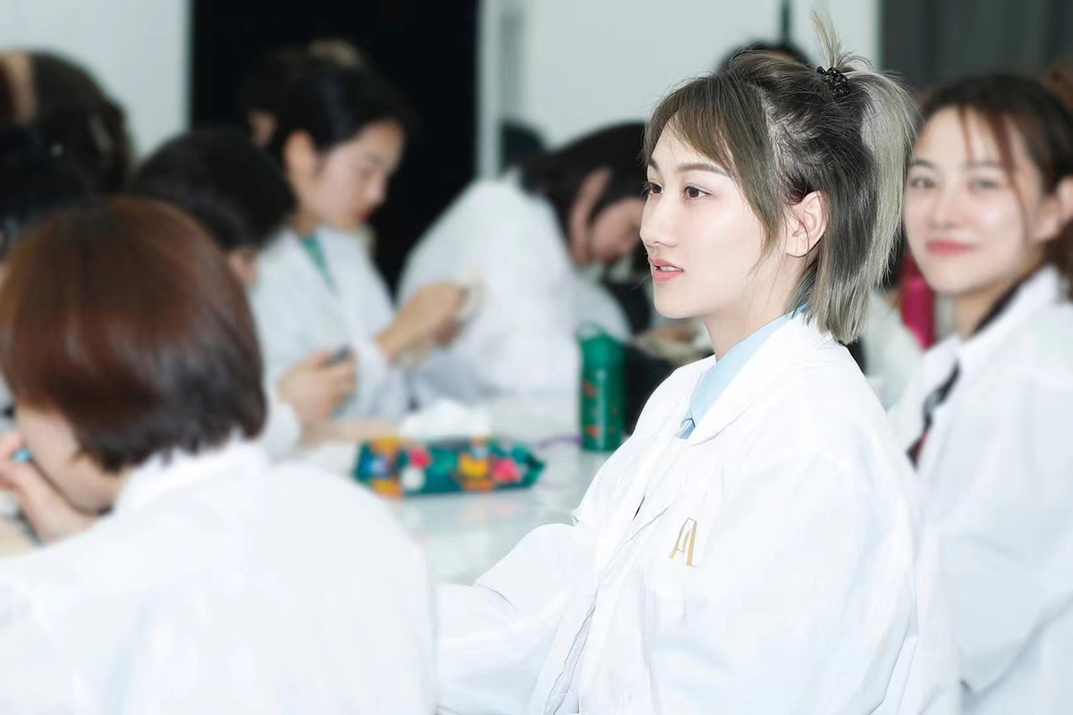 PCL纹绣商学院第79期全科弟子班学员风采